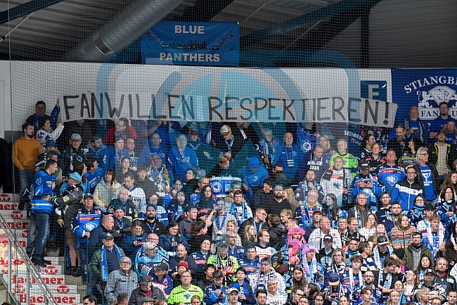 Eishockey, Herren, DEL, Saison 2025-2026, Spiel 11, ERC Ingolstadt - Nürnberg Ice Tigers, 17.10.2025