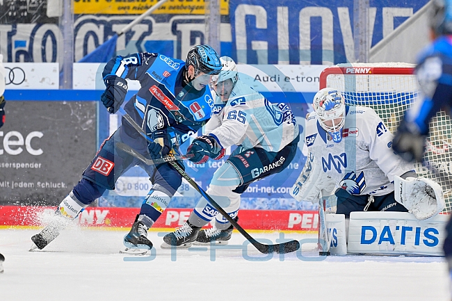 Eishockey, Herren, DEL, Saison 2025-2026, Spiel 14, ERC Ingolstadt - Adler Mannheim, 26.10.2025