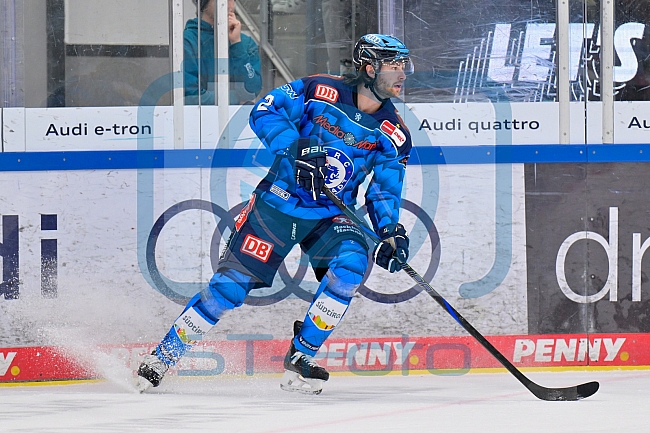 Eishockey, Herren, DEL, Saison 2025-2026, Spiel 21, ERC Ingolstadt - Pinguins Bremerhaven, 23.11.2025