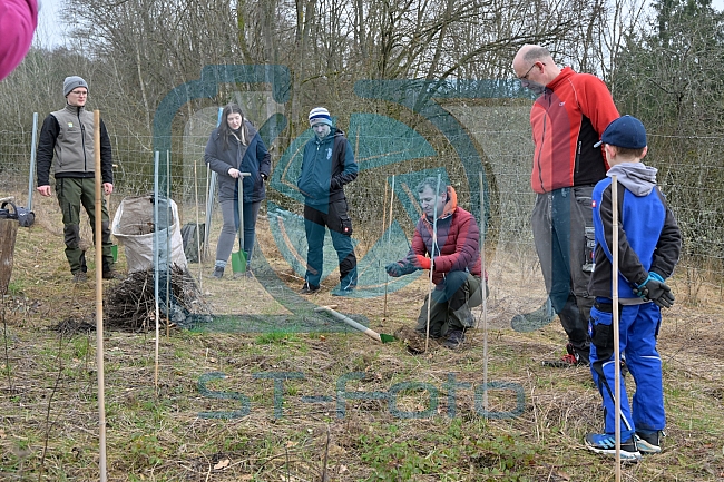 Eishockey, Herren, DEL, Saison 2023-2024, ERC Ingolstadt - Baumpflanzaktion, 02.03.2024