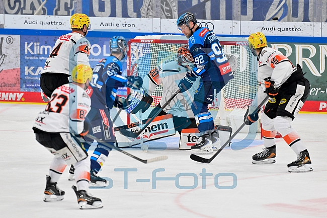 Eishockey, Herren, DEL, Saison 2025-2026, Spiel 10, ERC Ingolstadt - Löwen Frankfurt, 12.10.2025