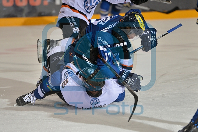 ERC Ingolstadt vs Grizzlys Wolfsburg, Eishockey, DEL, Deutsche Eishockey Liga, Spieltag 3, 23.09.2016