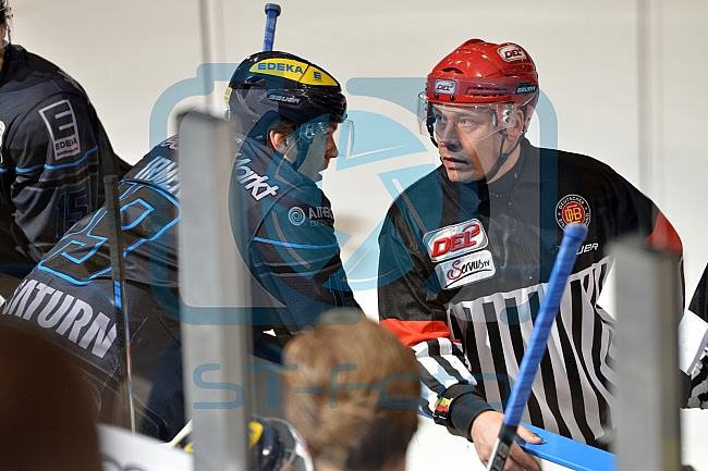 ERC Ingolstadt vs Schwenninger Wild Wings, Eishockey, DEL, Deutsche Eishockey Liga, 22.01.2016