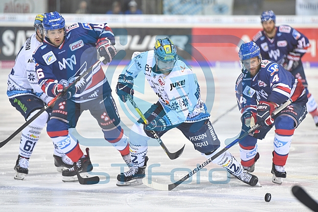 ERC Ingolstadt vs Adler Mannheim, Eishockey, DEL, Deutsche Eishockey Liga, Spieltag 28, 08.12.2017