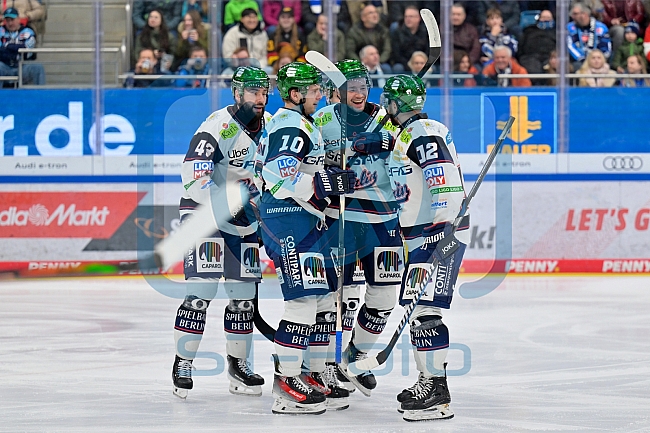 Eishockey, Herren, DEL, Saison 2025-2026, Spiel 29, ERC Ingolstadt - Eisbären Berlin, 18.12.2025