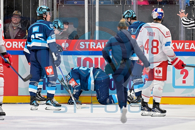 Hockey, Mens, CHL, Season 2025-2026, Regular Season, Round of 16, ERC Ingolstadt - EC Red Bull Salzburg, 12.11.2025