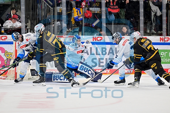 Eishockey, Herren, DEL, Saison 2024-2025, Playoffs Viertelfinale, Spiel 6, Nürnberg Ice Tigers - ERC Ingolstadt, 28.03.2025
