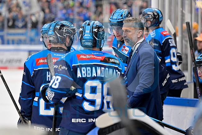 Eishockey, Herren, DEL, Saison 2025-2026, Spiel 35, ERC Ingolstadt - Pinguins Bremerhaven, 02.01.2026