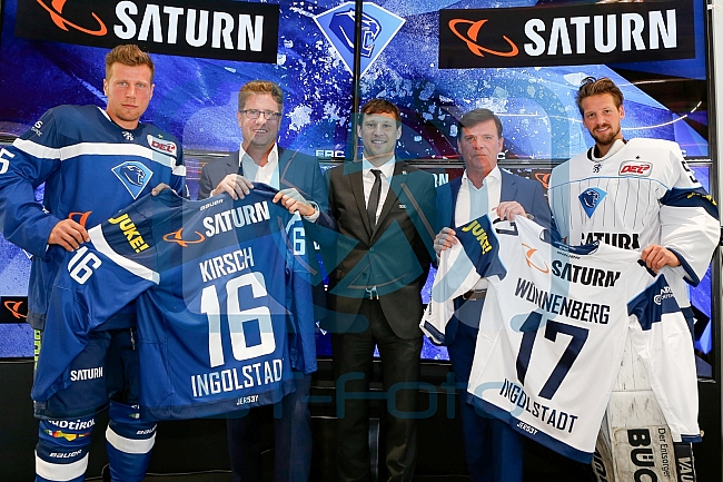 Pressekonferenz Verlaengerung und Erweiterung des Sponsoringvertrages der Media-Saturn, Trikotvorstellung für die kommende Saison 2016/2017