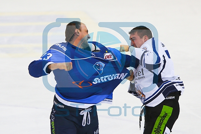 ERC Ingolstadt - Straubing Tigers, Eishockey, DEL, Deutsche Eishockey Liga, Spieltag 1, 01.12.2017