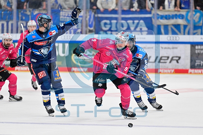 Eishockey, Herren, DEL, Saison 2025-2026, Spiel 11, ERC Ingolstadt - Nürnberg Ice Tigers, 17.10.2025