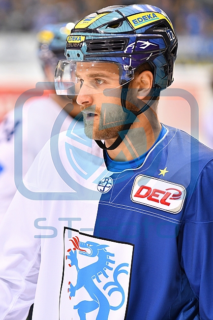 ERC Ingolstadt - Straubing Tigers, Eishockey, DEL, Deutsche Eishockey Liga, Spieltag 1, 08.09.2017