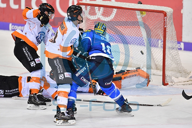 ERC Ingolstadt vs Grizzlys Wolfsburg, Eishockey, DEL, Deutsche Eishockey Liga, Spieltag 38, 03.01.2018