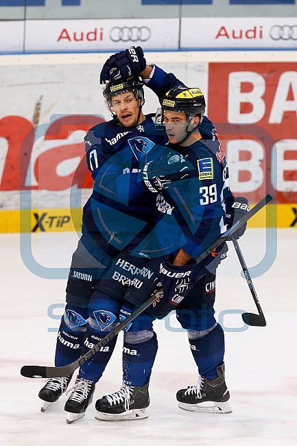 ERC Ingolstadt vs EHC Red Bull Muenchen, Eishockey, DEL, Deutsche Eishockey Liga, Spieltag 23, 04.12.2015