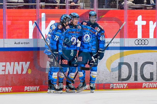 Eishockey, Herren, DEL, Saison 2025-2026, Spiel 28, ERC Ingolstadt - Iserlohn Roosters, 14.12.2025