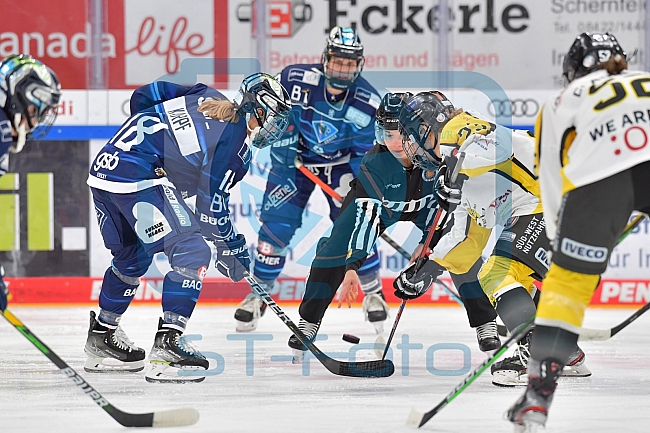 Eishockey, Frauen, DFEL, Saison 2021-2022, ERC Ingolstadt - Mad Dogs Mannheim, 23.10.2021
