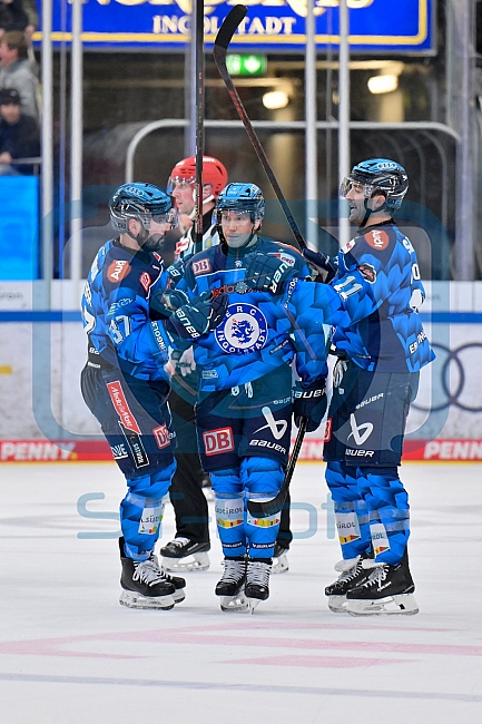 Eishockey, Herren, DEL, Saison 2025-2026, Spiel 26, ERC Ingolstadt - Schwenninger Wild Wings, 07.12.2025