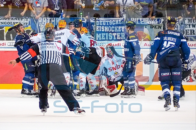 ERC Ingolstadt vs Fischtown Pinguins, Eishockey, DEL, Deutsche Eishockey Liga, Spieltag 32, 28.12.2016