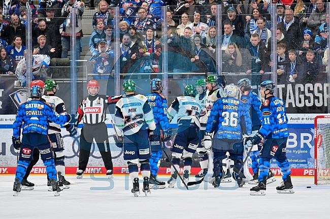 Eishockey, Herren, DEL, Saison 2025-2026, Spiel 29, ERC Ingolstadt - Eisbären Berlin, 18.12.2025