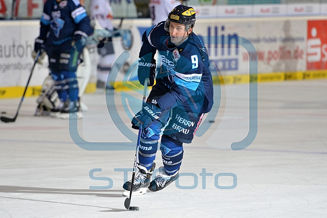 ERC Ingolstadt vs EHC Red Bull Muenchen, Eishockey, DEL, Deutsche Eishockey Liga, 04.12.2015