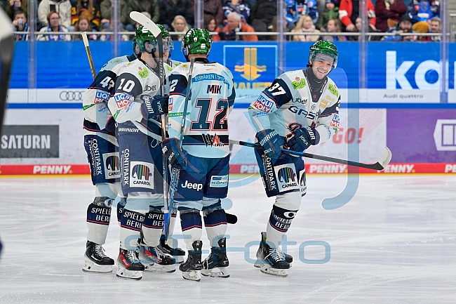 Eishockey, Herren, DEL, Saison 2025-2026, Spiel 29, ERC Ingolstadt - Eisbären Berlin, 18.12.2025