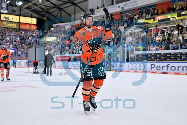 Eishockey, Herren, DEL, Saison 2025-2026, Spiel 33, ERC Ingolstadt - Grizzlys Wolfsburg, 28.12.2025