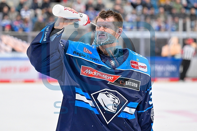 Eishockey, Herren, DEL, Saison 2025-2026, Spiel 35, ERC Ingolstadt - Pinguins Bremerhaven, 02.01.2026