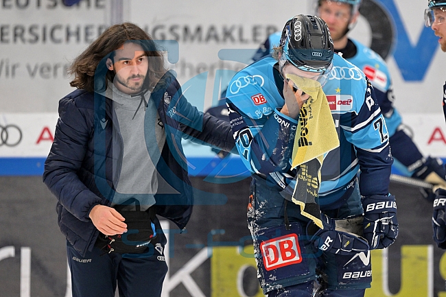 Eishockey, Herren, DEL, Saison 2022-2023, Playoff-Halbfinale - Spiel 3, ERC Ingolstadt - Adler Mannheim, 04.04.2023