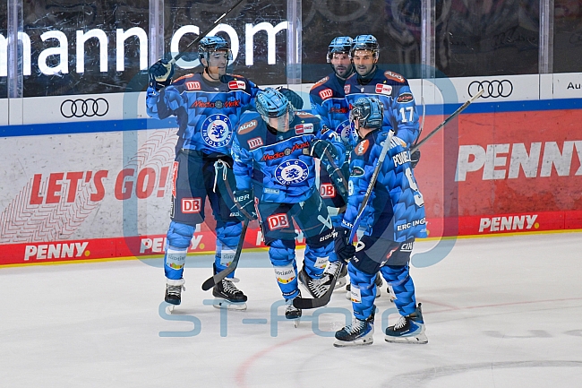 Eishockey, Herren, DEL, Saison 2025-2026, Playoffs Halbfinale, Spiel 5, ERC Ingolstadt - EHC Red Bull München, 25.09.2025