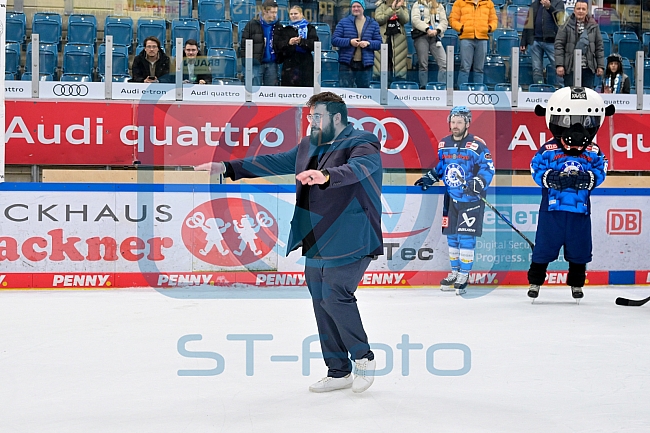Eishockey, Herren, DEL, Saison 2025-2026, Spiel 26, ERC Ingolstadt - Schwenninger Wild Wings, 07.12.2025