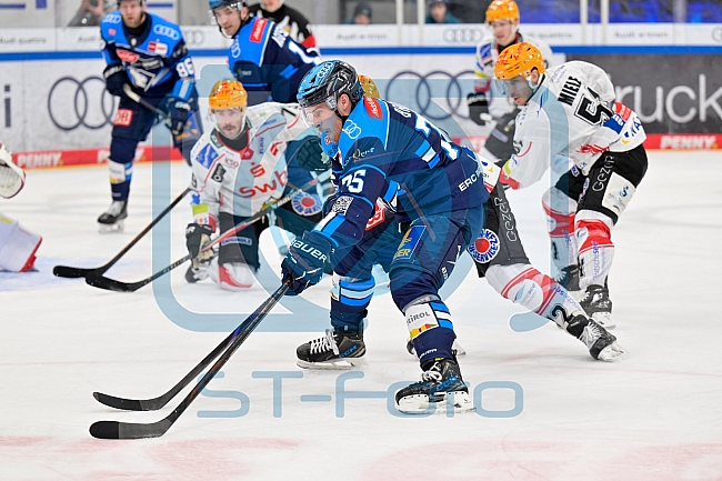 Eishockey, Herren, DEL, Saison 2025-2026, Spiel 35, ERC Ingolstadt - Pinguins Bremerhaven, 02.01.2026