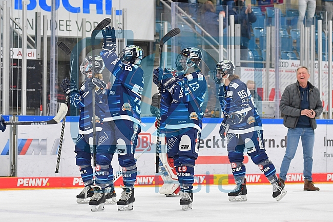 Eishockey, Frauen, DFEL, Playoffs Finale Spiel 2, Saison 2021-2022, ERC Ingolstadt - ECDC Memmingen Indians, 13.03.2022