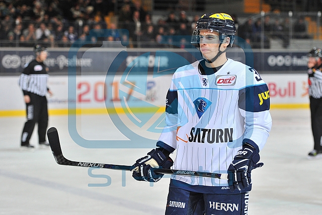 EHC Red Bull Muenchen vs ERC Ingolstadt, Eishockey, DEL, Deutsche Eishockey Liga, Spieltag 28, 16.12.2016