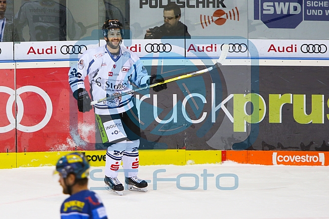 ERC Ingolstadt - Straubing Tigers, Eishockey, DEL, Deutsche Eishockey Liga, Spieltag 1, 01.12.2017