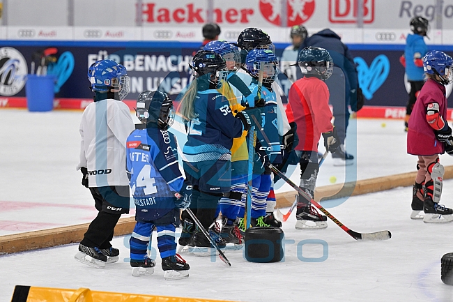 Eishockey, Herren, DEL, Saison 2023-2024, ERC Ingolstadt - Kids on Ice Day, 18.11.2023