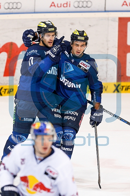 ERC Ingolstadt vs EHC Red Bull Muenchen, Eishockey, DEL, Deutsche Eishockey Liga, Spieltag 23, 04.12.2015