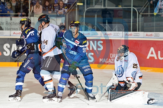 ERC Ingolstadt vs Grizzlys Wolfsburg, Eishockey, DEL, Deutsche Eishockey Liga, Spieltag 37, 13.01.2017