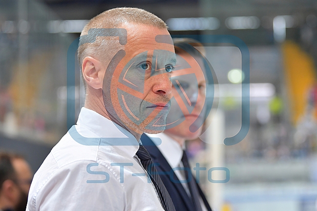 EHC Red Bull Muenchen vs ERC Ingolstadt, Eishockey, DEL, Deutsche Eishockey Liga, Spieltag 9, 07.10.2018