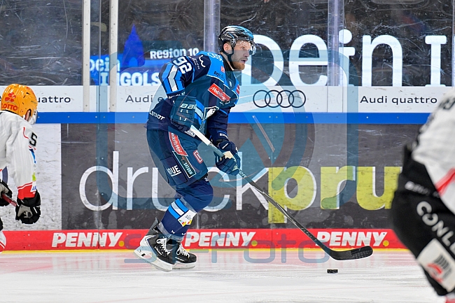 Eishockey, Herren, DEL, Saison 2025-2026, Spiel 35, ERC Ingolstadt - Pinguins Bremerhaven, 02.01.2026