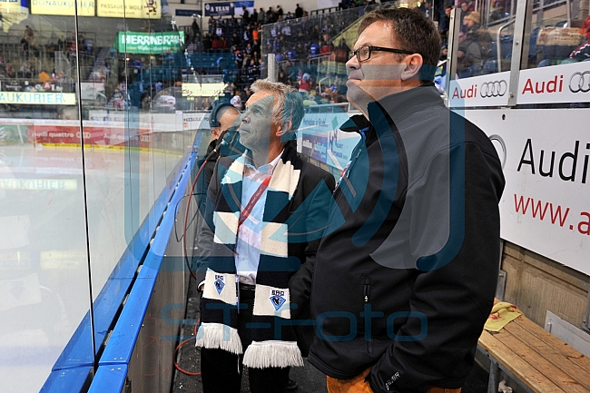 ERC Ingolstadt vs Koelner Haie, Eishockey, DEL, Deutsche Eishockey Liga, 01.11.2015