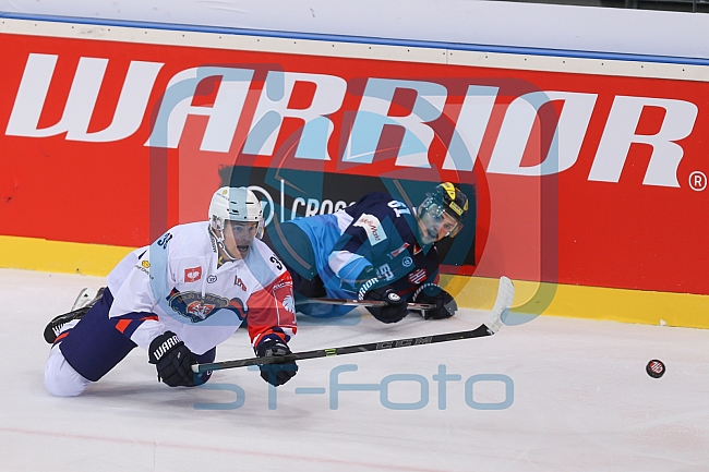 INGOLSTADT, GERMANY - SEPTEMBER 03:  Champions Hockey League ERC Ingolstadt vs Vaxjo Lakers am September 3, 2015 in Ingolstadt, Germany. 