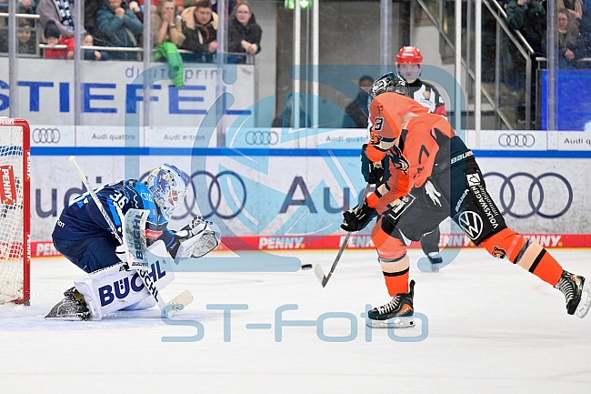 Eishockey, Herren, DEL, Saison 2025-2026, Spiel 33, ERC Ingolstadt - Grizzlys Wolfsburg, 28.12.2025