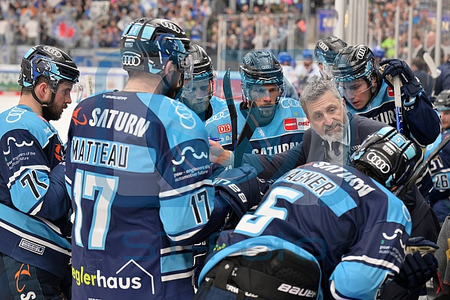 Eishockey, Herren, DEL, Saison 2022-2023, Playoff-Halbfinale - Spiel 5, ERC Ingolstadt - Adler Mannheim, 08.04.2023
