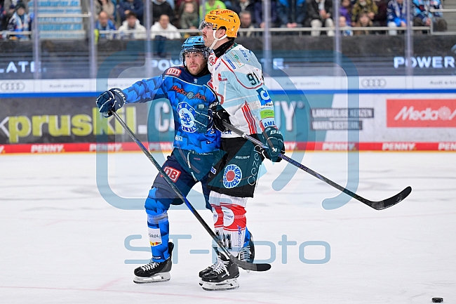 Eishockey, Herren, DEL, Saison 2025-2026, Spiel 21, ERC Ingolstadt - Pinguins Bremerhaven, 23.11.2025