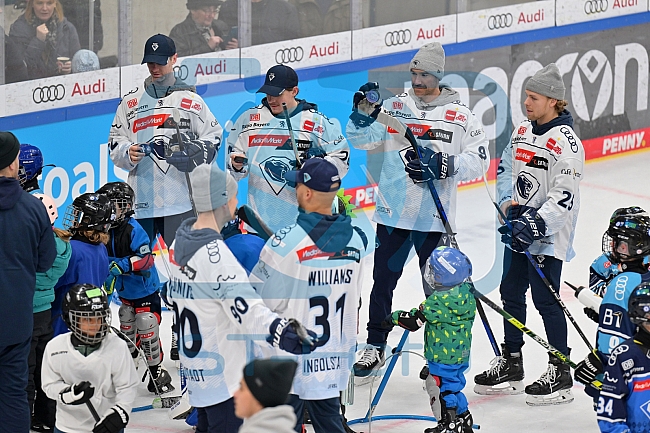Eishockey, Herren, DEL, Saison 2023-2024, ERC Ingolstadt - Kids on Ice Day, 18.11.2023