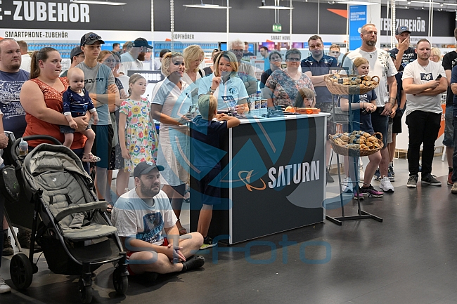 Eishockey, Herren, DEL, Saison 2022-2023, ERC Ingolstadt - Trikotpräsentation, 28.07.2022