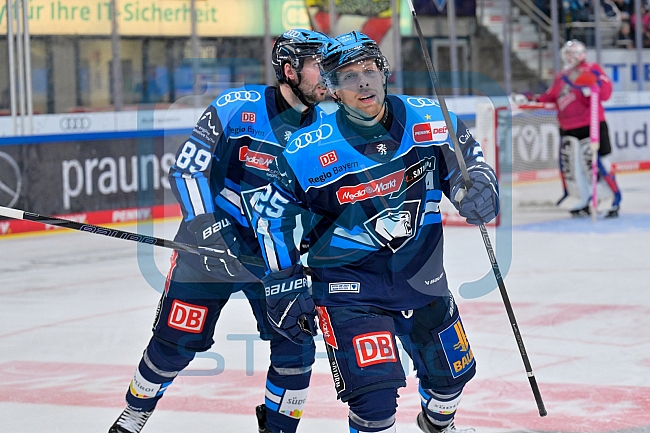Eishockey, Herren, DEL, Saison 2025-2026, Spiel 11, ERC Ingolstadt - Nürnberg Ice Tigers, 17.10.2025