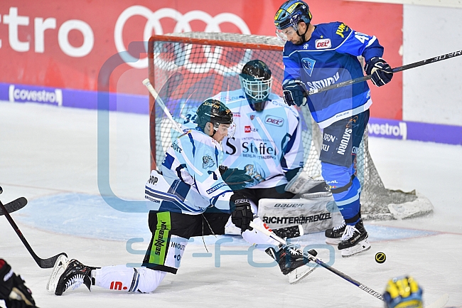 ERC Ingolstadt vs Straubing Tigers, Eishockey, DEL, Deutsche Eishockey Liga, Spieltag 27, 01.12.2017