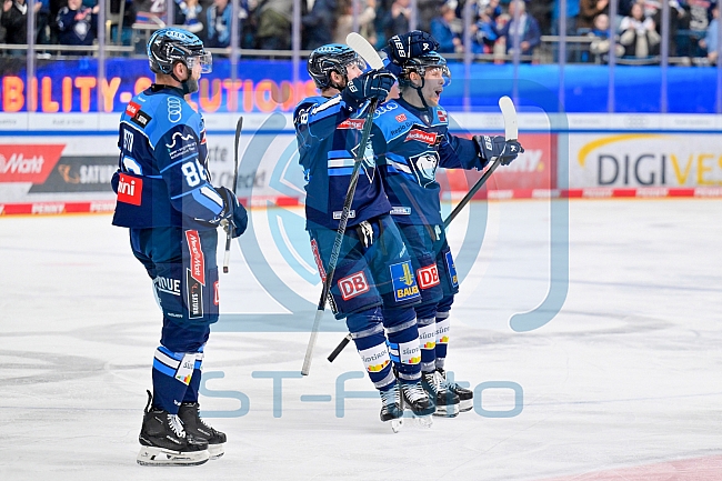 Eishockey, Herren, DEL, Saison 2025-2026, Spiel 14, ERC Ingolstadt - Adler Mannheim, 26.10.2025