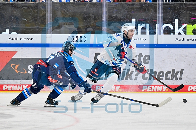 Eishockey, Herren, DEL, Saison 2025-2026, Spiel 14, ERC Ingolstadt - Adler Mannheim, 26.10.2025